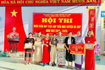 Hội thi Giáo viên dạy giỏi cấp huyện